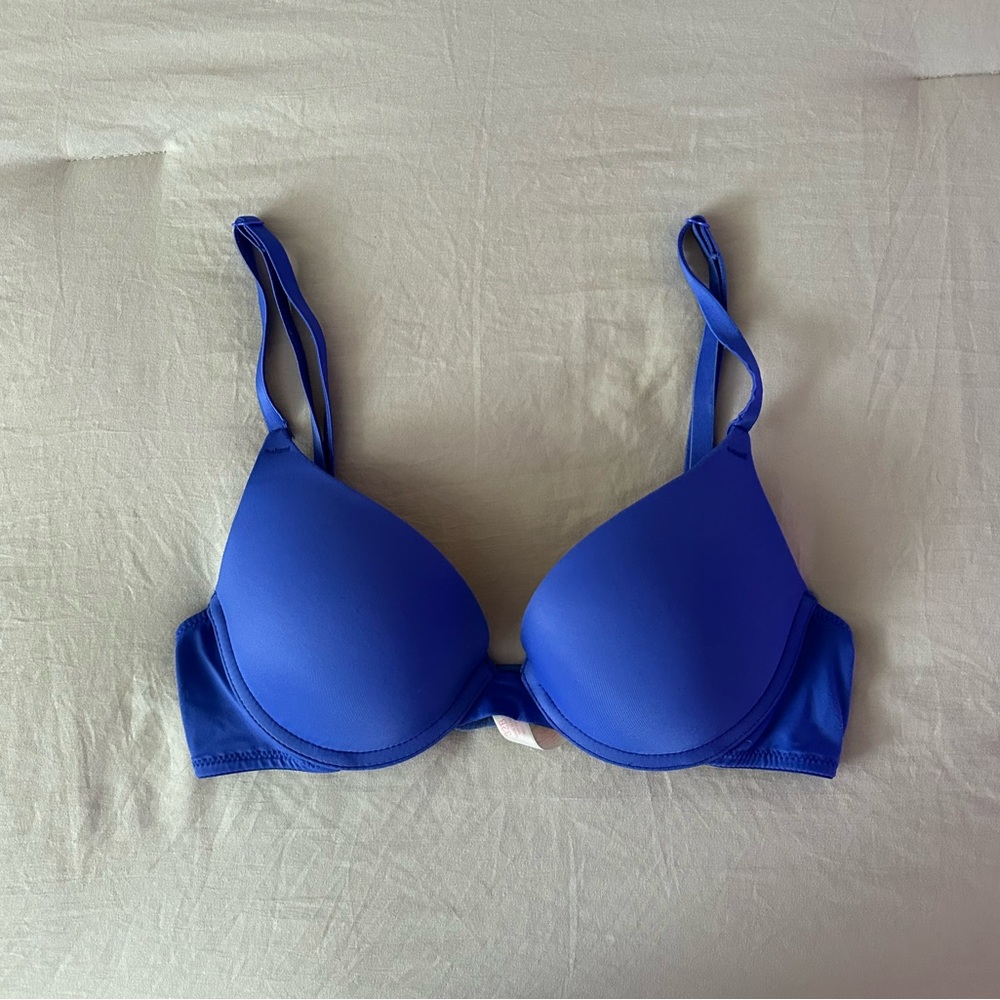 Victoria's Secret pink bra